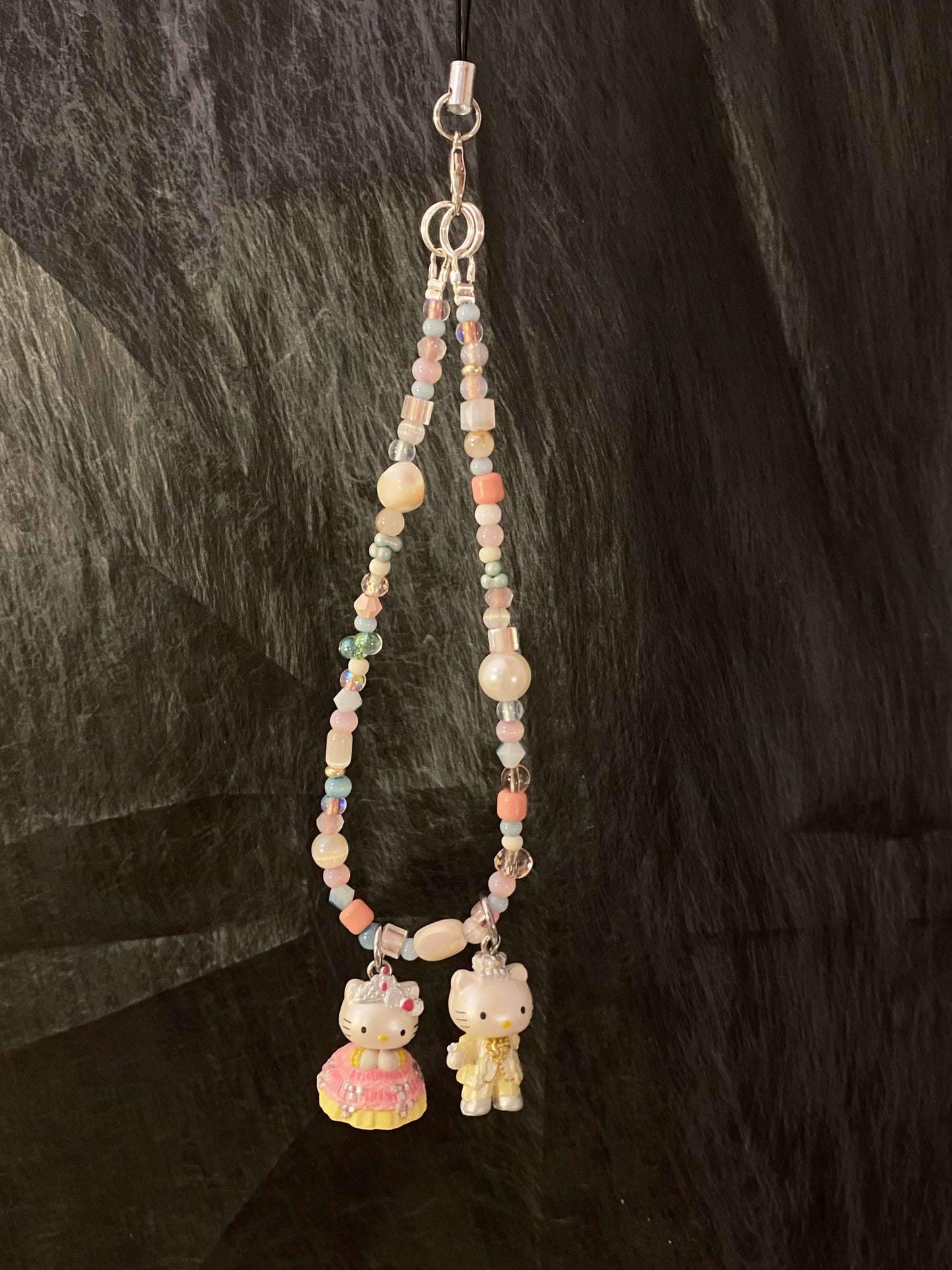 Hello Kitty Wedding Couple Beaded Phone Charm👰🤵